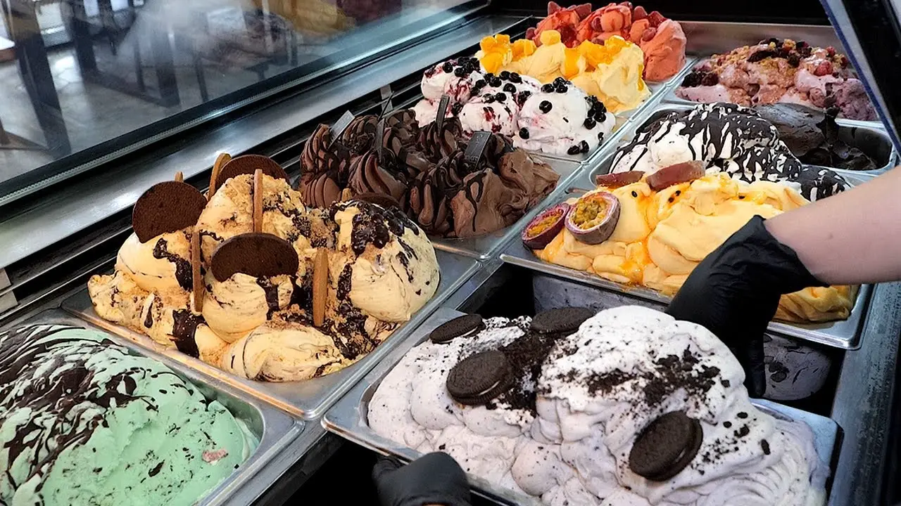 Italian Style Gelato Making - 7 Senses Gelato (Chiang Mai, Thailand)